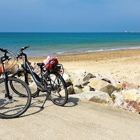 Nice In Conde-en-normandie With Wifi Prázdninový dům *